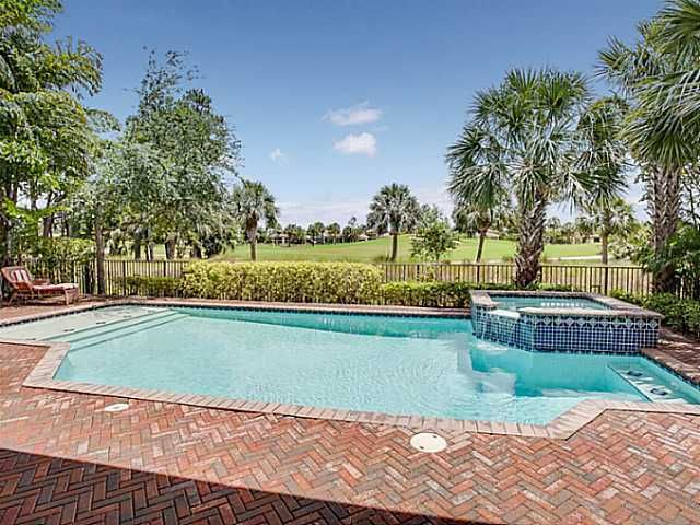 120 Viera Drive, Palm Beach Gardens, FL 33418
