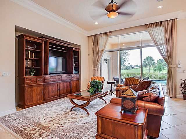 120 Viera Drive, Palm Beach Gardens, FL 33418