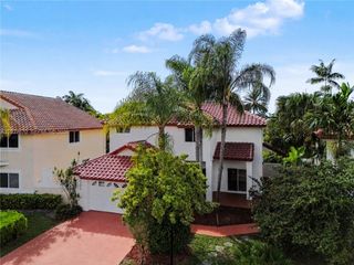 4725 NW 104th Ave, Doral, FL 33178