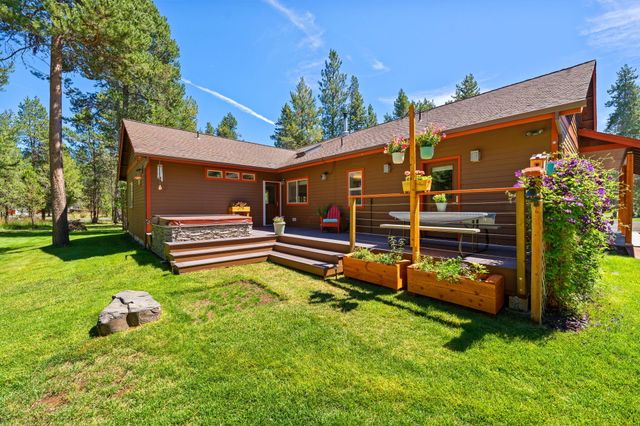 16844 Brenda Drive, Bend, OR 97707