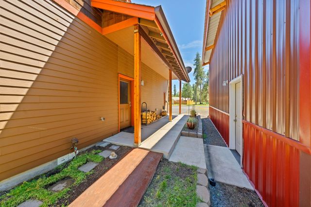 16844 Brenda Drive, Bend, OR 97707