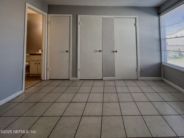 1251 DONALD Street 6, Jacksonville, FL 32205