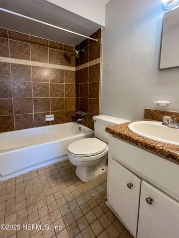 1251 DONALD Street 6, Jacksonville, FL 32205