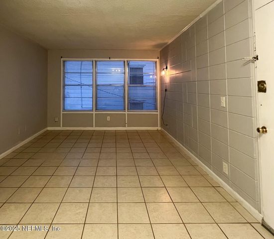 1251 DONALD Street 6, Jacksonville, FL 32205