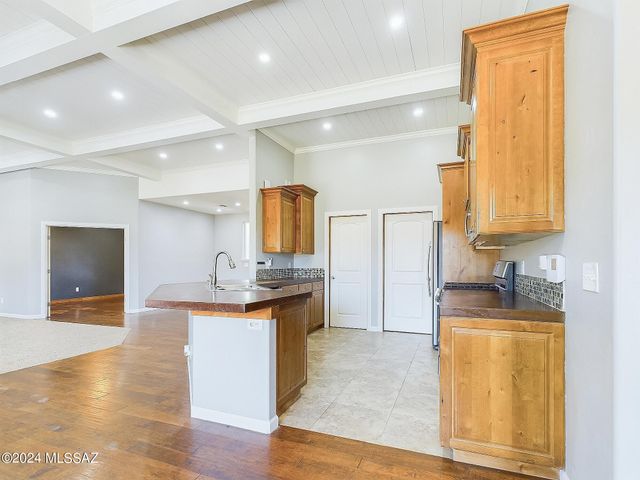 3889 W Valley View Road, Thatcher, AZ 85552