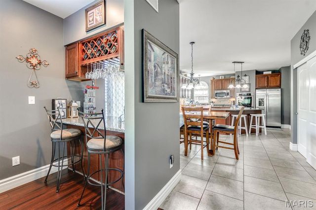 10 Deergrass Court, Oakville, MO 63129