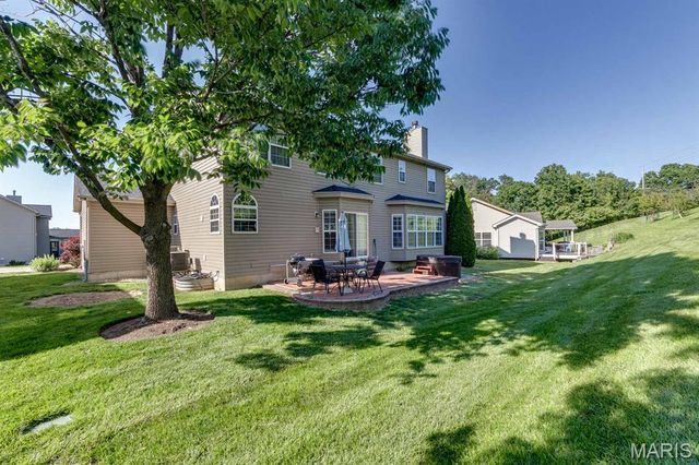 10 Deergrass Court, Oakville, MO 63129