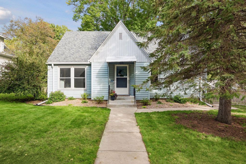 3221 Ulysses Street NE, Minneapolis, MN 55418 — exterior