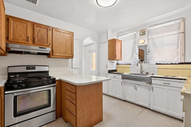 3526 Brighton Avenue, Oakland, CA 94602