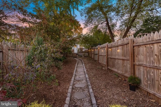 632 W NAOMI ST, Philadelphia, PA 19144