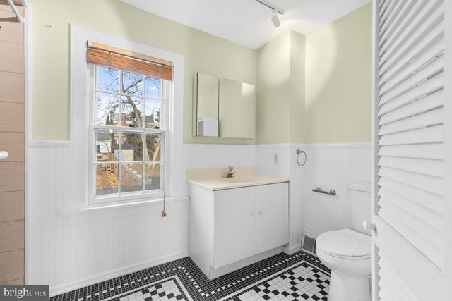 632 W NAOMI ST, Philadelphia, PA 19144