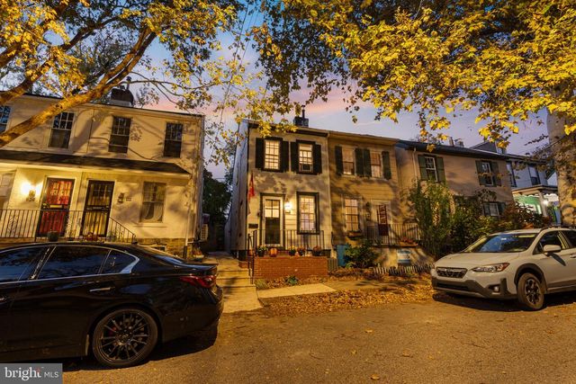 632 W NAOMI ST, Philadelphia, PA 19144