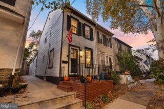 632 W NAOMI ST, Philadelphia, PA 19144