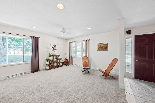 70111 Fir Road, Niles, MI 49120