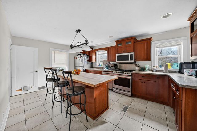 70111 Fir Road, Niles, MI 49120