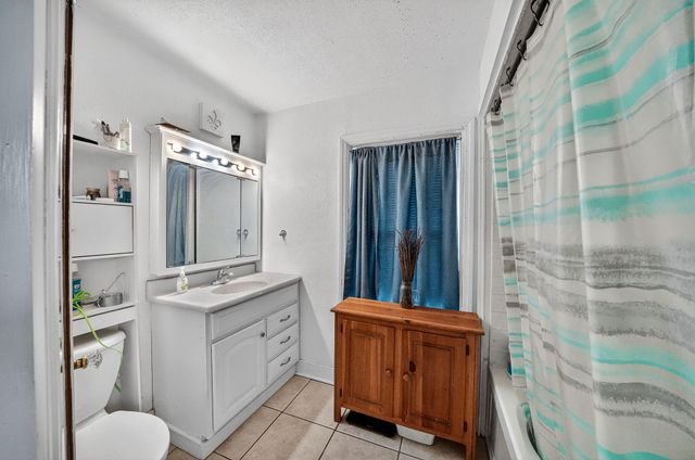 70111 Fir Road, Niles, MI 49120