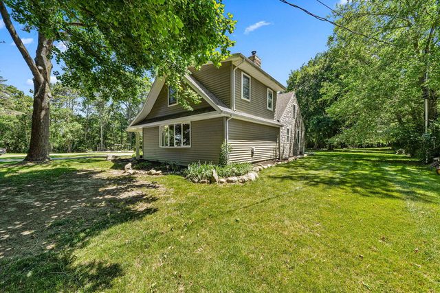 70111 Fir Road, Niles, MI 49120