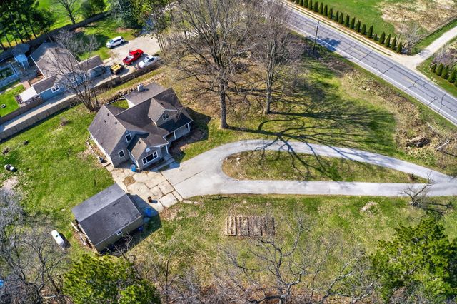 70111 Fir Road, Niles, MI 49120