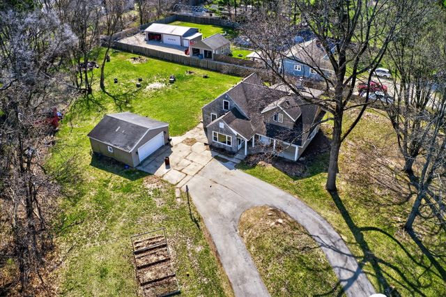 70111 Fir Road, Niles, MI 49120
