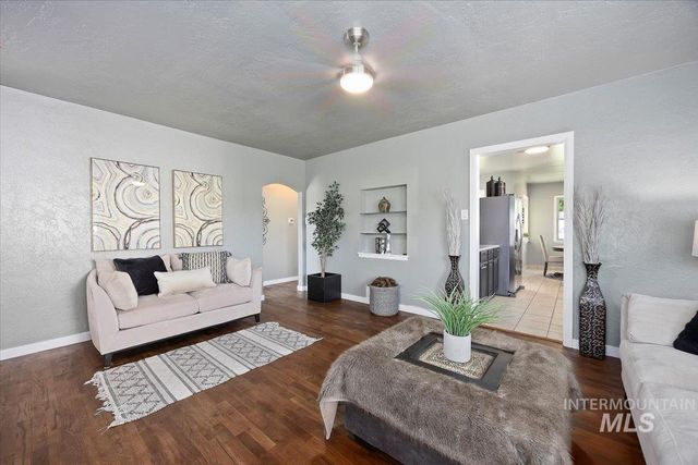 235 Washington St N, Twin Falls, ID 83301