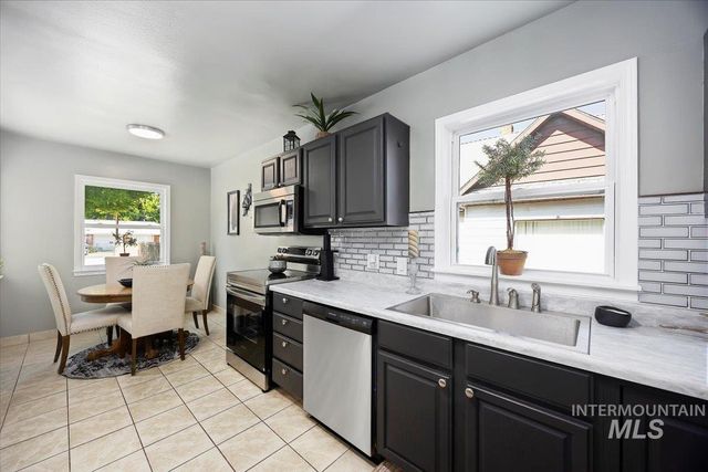235 Washington St N, Twin Falls, ID 83301