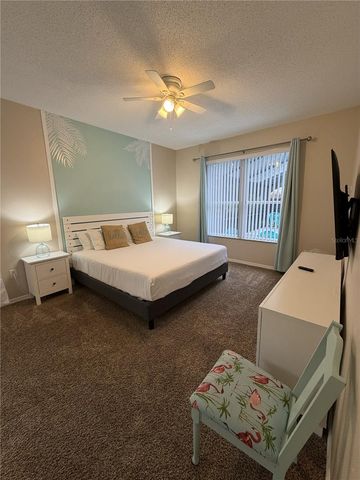 1055 LAKE BERKLEY DRIVE, Kissimmee, FL 34746