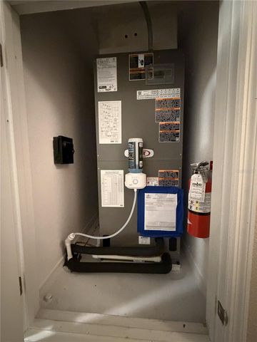 1055 LAKE BERKLEY DRIVE, Kissimmee, FL 34746