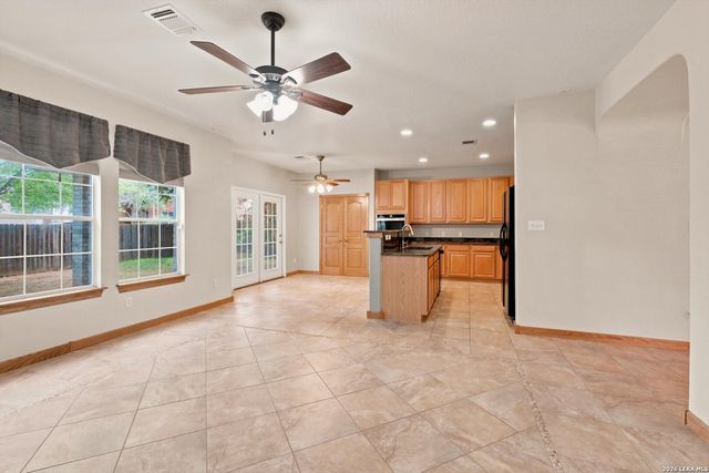 132 Springtree, Cibolo, TX 78108