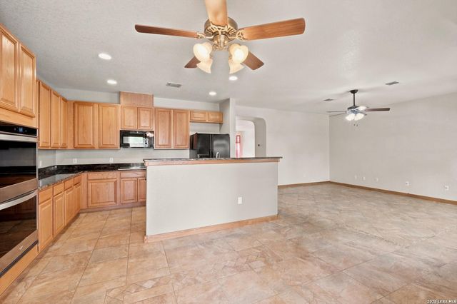 132 Springtree, Cibolo, TX 78108
