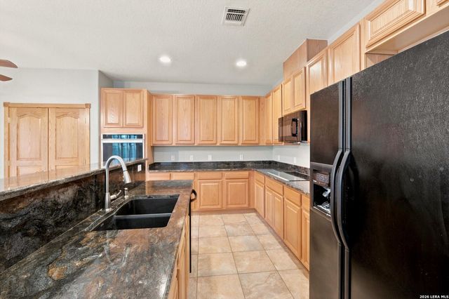 132 Springtree, Cibolo, TX 78108
