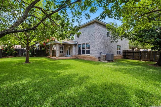 132 Springtree, Cibolo, TX 78108