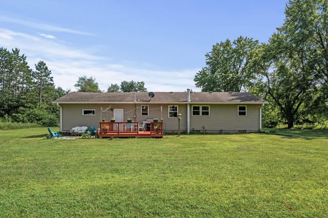 7635 165th Avenue NE, Columbus, MN 55025