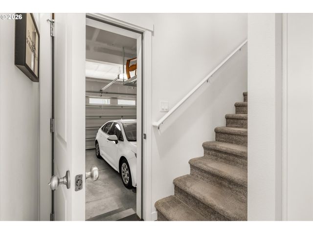 12648 Se 172ND Ave, Happy Valley, OR 97086