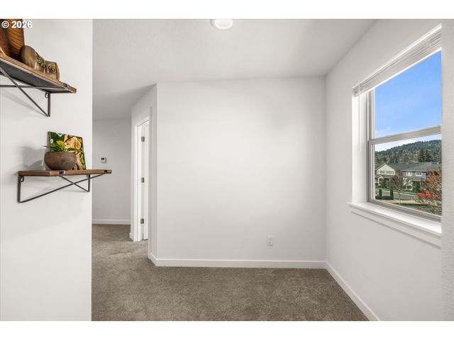 12648 Se 172ND Ave, Happy Valley, OR 97086