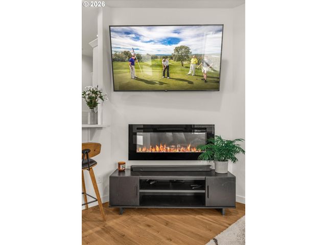 12648 Se 172ND Ave, Happy Valley, OR 97086