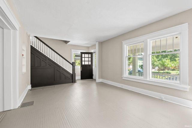 805 W Wildwood Avenue, Fort Wayne, IN 46807