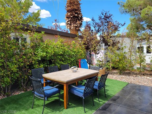 8175 Arville Street 293, Las Vegas, NV 89139
