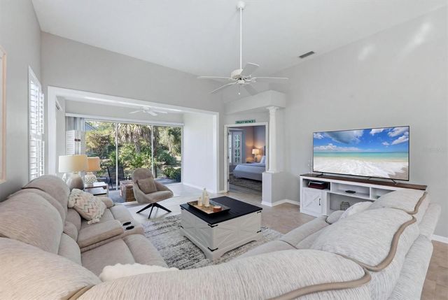 7906 WHITEBRIDGE GLEN, University Park, FL 34201