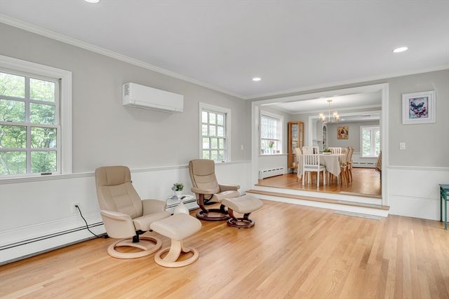 8 Hawthorne, Winchester, MA 01890