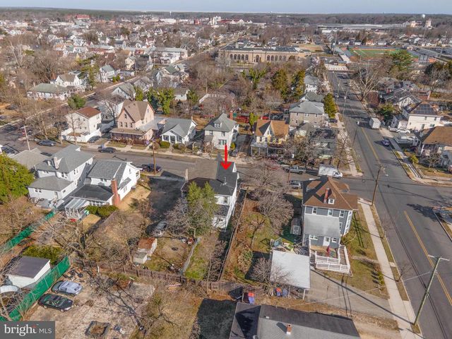 515 OAK ST E, Millville, NJ 08332