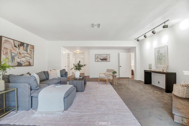 12312 Erwin Street, North Hollywood, CA 91606