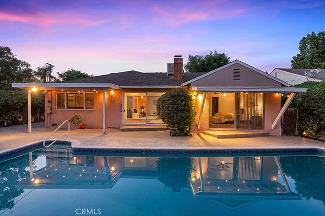 12312 Erwin Street, North Hollywood, CA 91606