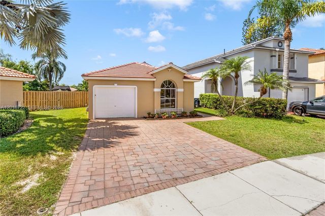 15472 SW 148th Ter 0, Miami, FL 33196