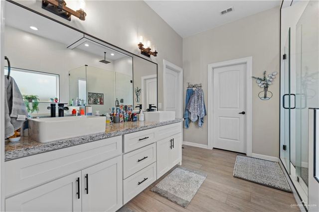 13916 Saint Patricio Drive, Mcallen, TX 78504