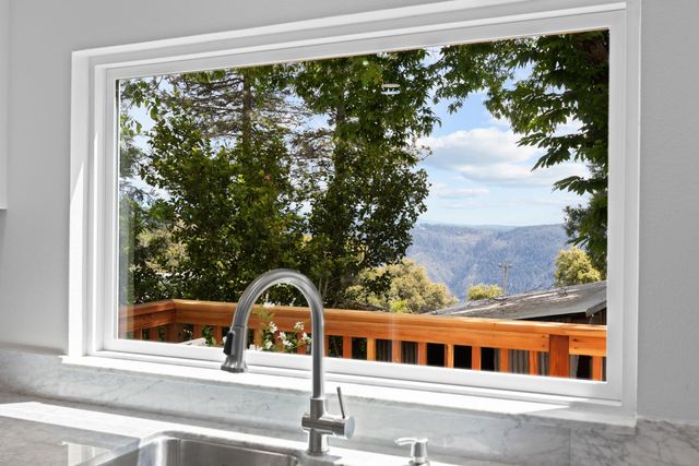 24484 Lowe St, Foresthill, CA 95631