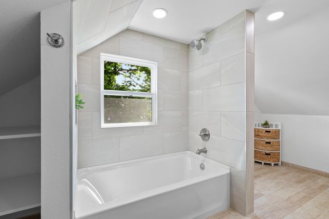 24484 Lowe St, Foresthill, CA 95631