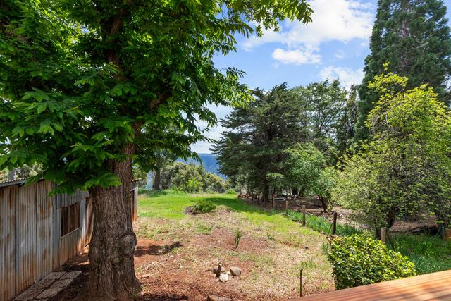 24484 Lowe St, Foresthill, CA 95631