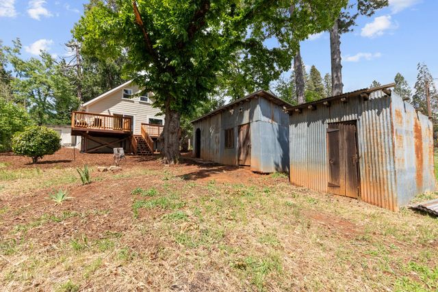 24484 Lowe St, Foresthill, CA 95631