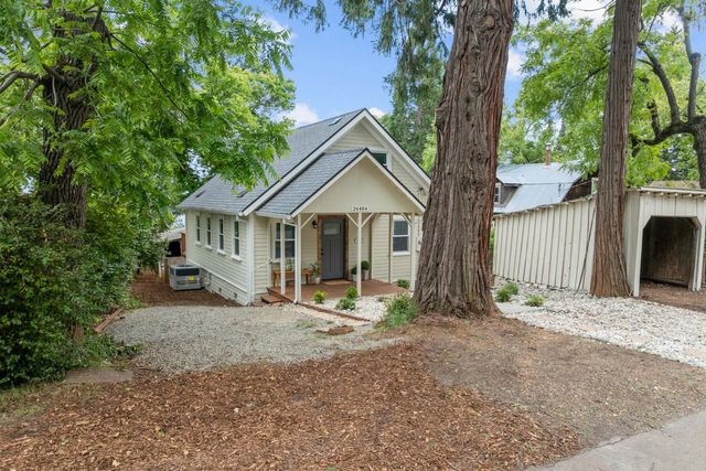 24484 Lowe St, Foresthill, CA 95631