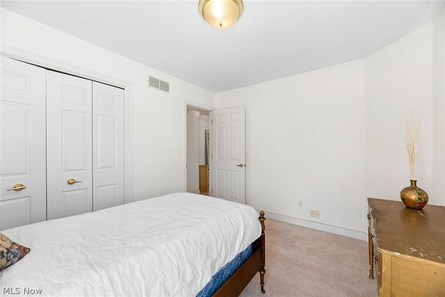 447 Armante Court, Akron, OH 44313